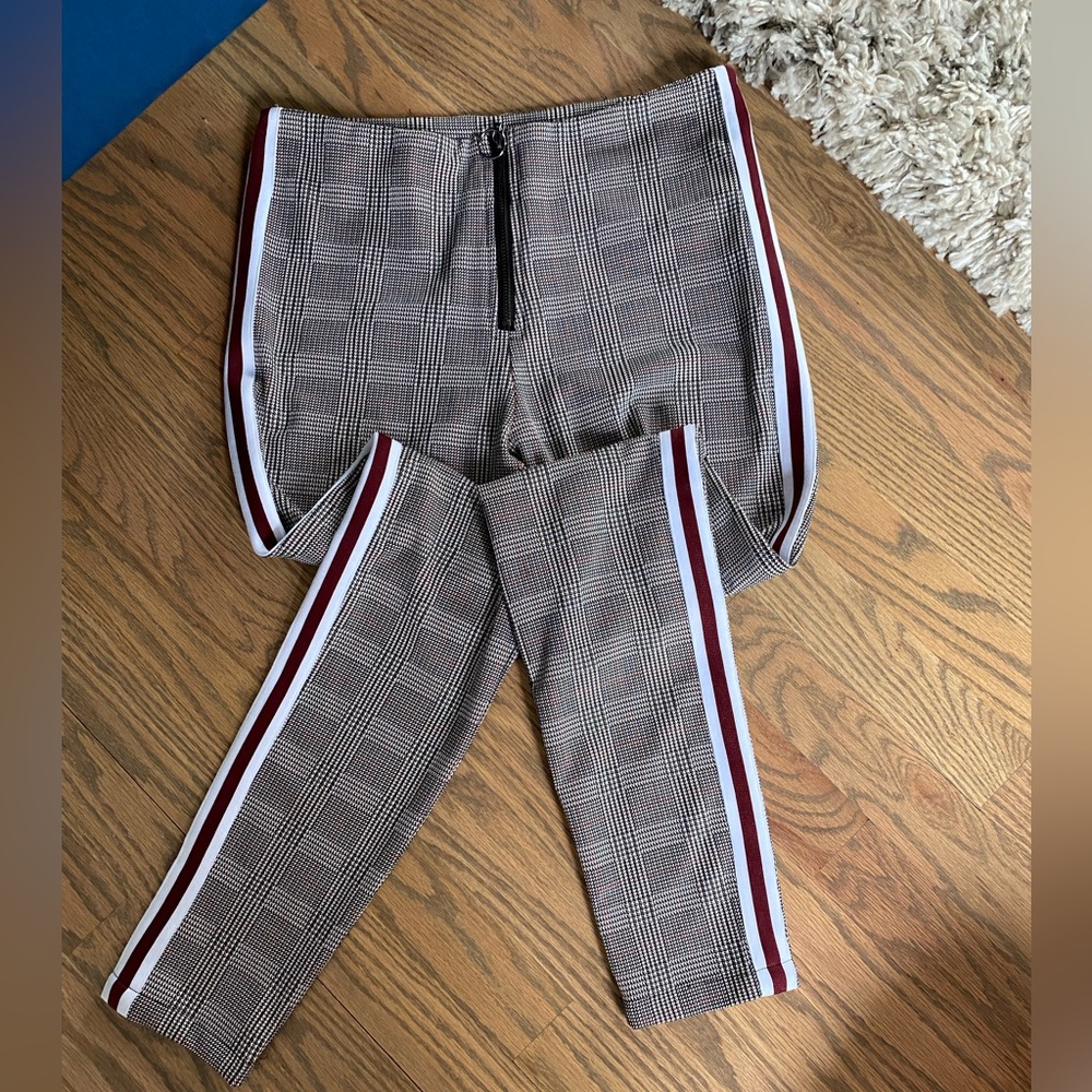 Boutique pant. Nice stretch, super soft, stylish and work appropriate